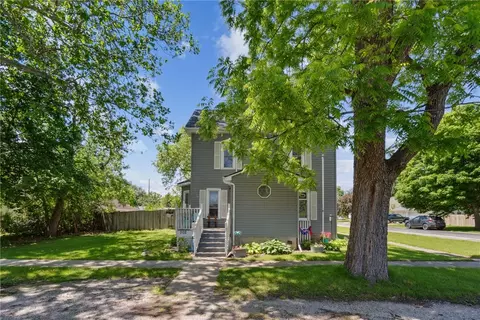 702 5th St, Colo, IA 50056 photo 1