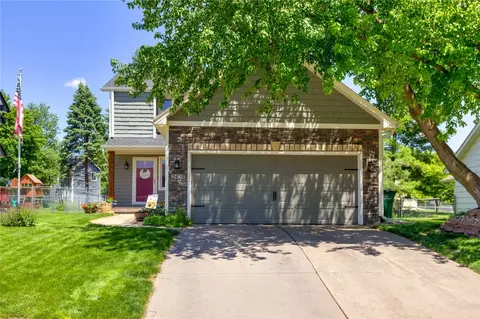 2437 Maple St, West Des Moines, IA 50265