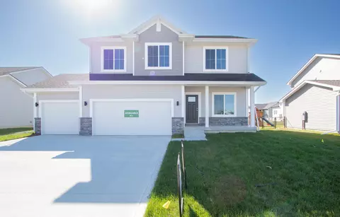 4723 NW 13th St, Ankeny, IA 50023