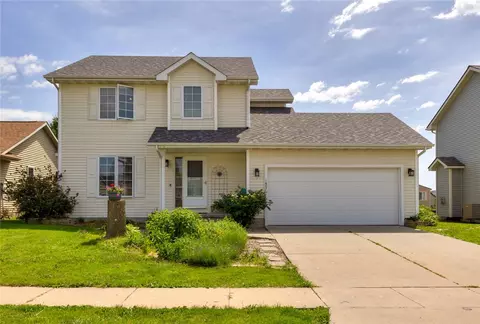 1607 4th Ave SE, Altoona, IA 50009