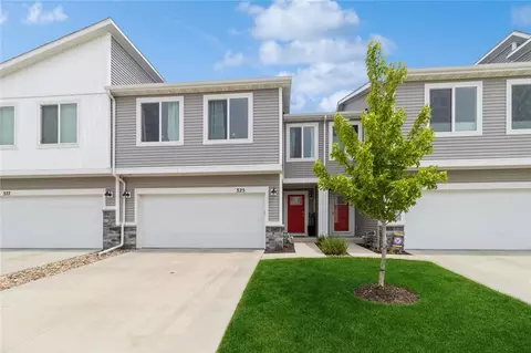 325 NE Mink Dr, Waukee, IA 50263
