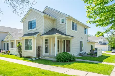 1400 S 52nd St #51, West Des Moines, IA 50265