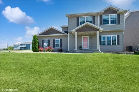 4119 146th St, Urbandale, IA 50323