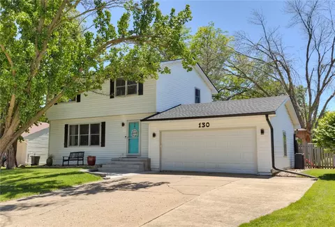 130 Christopher Ave, Waukee, IA 50263