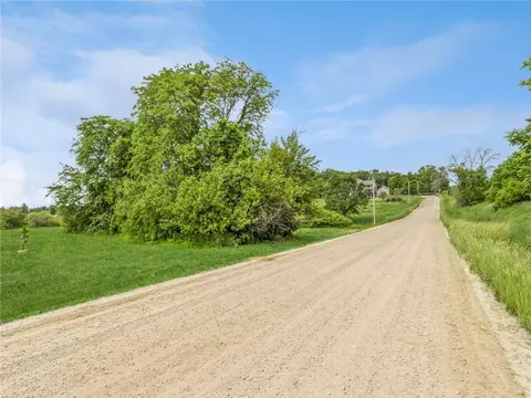 2294 260th St, Adel, IA 50003