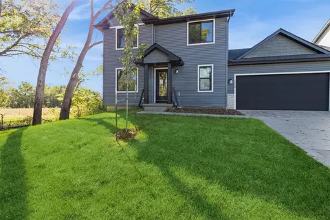 2228 Waller Ave, Norwalk, IA 50211