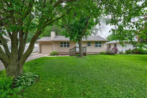 530 SW Cherry St, Ankeny, IA 50023