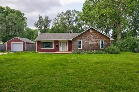 3934 42nd St, Des Moines, IA 50310