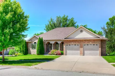 1309 Kinyon Cir, Ames, IA 50010
