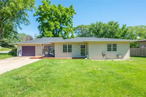 1367 Porter Ave, Des Moines, IA 50315