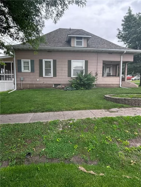 403 Water St, Kellogg, IA 50135
