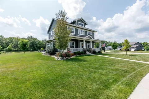 840 Cardinal Dr, Polk City, IA 50226