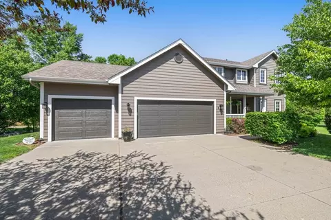 803 SE Michael Dr, Ankeny, IA 50021