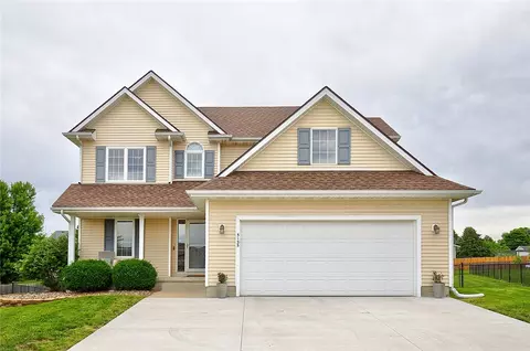 5135 NE Ledgestone Ct, Ankeny, IA 50021