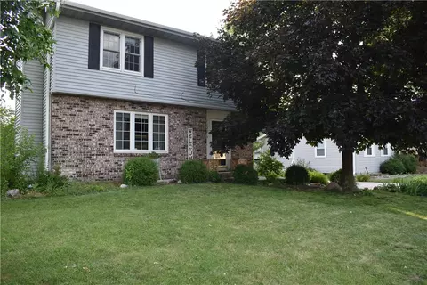 1122 NW Linden St, Ankeny, IA 50023