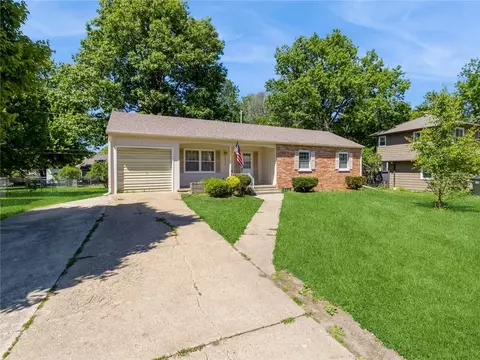 2316 Willis Ave, Perry, IA 50220