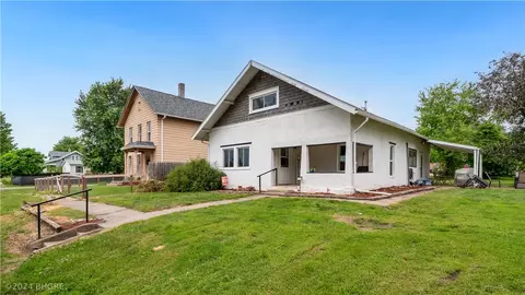 117 Pine St, Milo, IA 50166