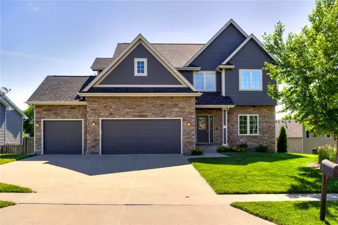 4419 163rd St, Urbandale, IA 50323