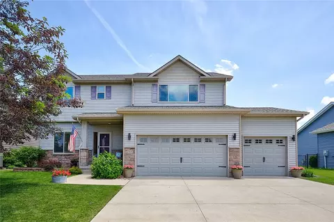 2315 SE Florence Dr, Waukee, IA 50263
