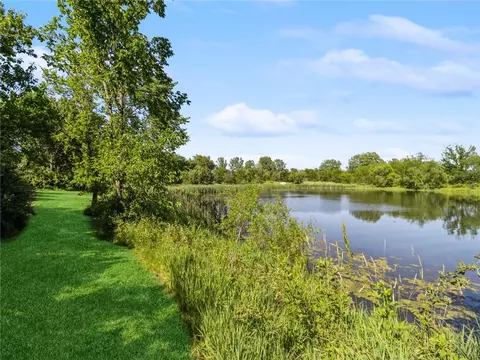 8146 Pierce St, Indianola, IA 50125