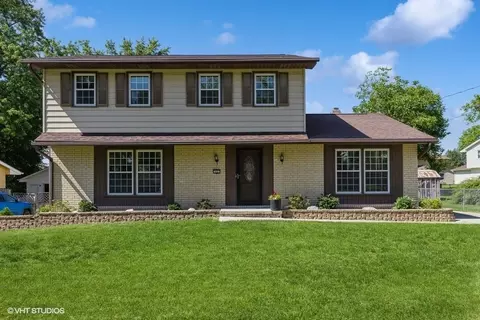 7607 Horton Ave, Urbandale, IA 50322