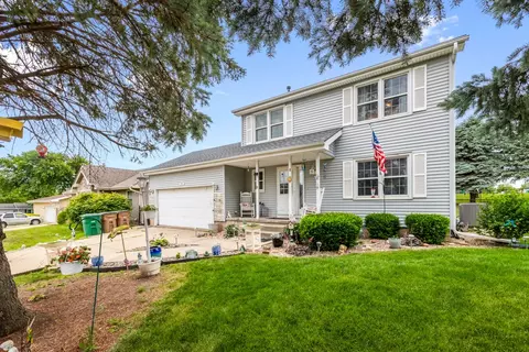 1441 E 20th St, Norwalk, IA 50211