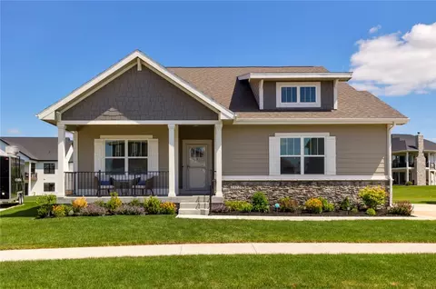 2322 SW 23rd St, Ankeny, IA 50023