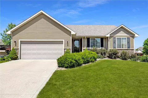 14971 Buena Vista Dr, Clive, IA 50325