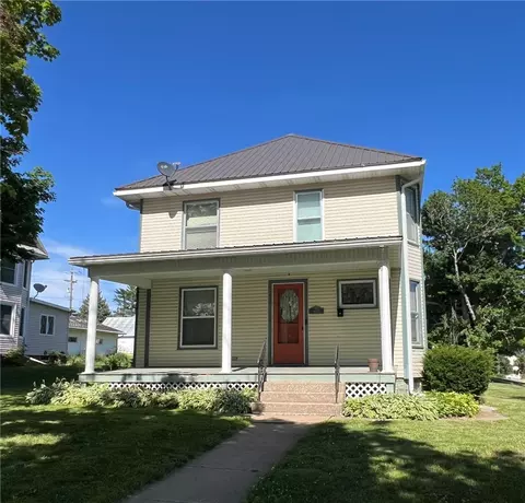 407 S Broadway St, Toledo, IA 52342
