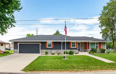 705 W James St, Prairie City, IA 50228