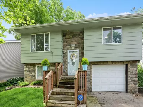 400 Broad St, Des Moines, IA 50315
