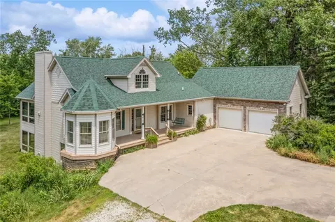 12095 S31 Hwy, Pleasantville, IA 50225