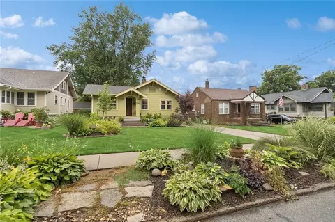 1406 47th St, Des Moines, IA 50311
