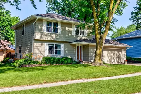 401 Wellons Dr, Ames, IA 50014