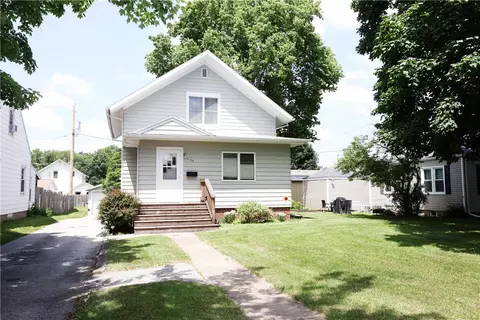 1135 Garst Ave, Boone, IA 50036