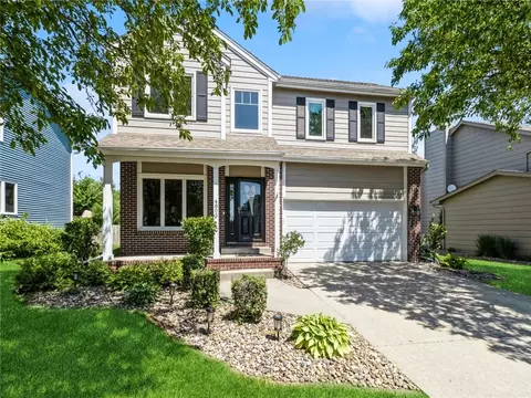 4803 Ashley Park Dr, West Des Moines, IA 50265