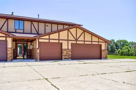1007 S Marshall St #104, Boone, IA 50036