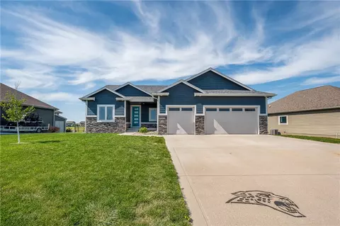 2402 NE 16th St, Ankeny, IA 50021