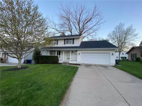 4712 Twana Dr, Des Moines, IA 50310