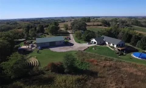 1488 140th St, Sioux City, IA 51106