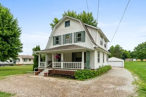 3407 E Aurora Ave, Des Moines, IA 50317