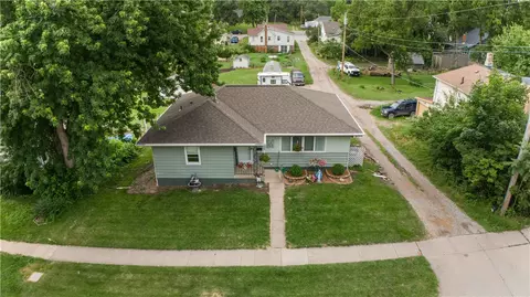 617 Mamie Eisenhower Ave, Boone, IA 50036