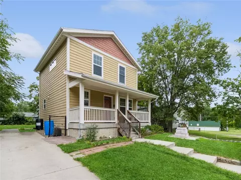 1611 College Ave, Des Moines, IA 50314