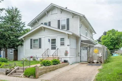 2342 E 13th St, Des Moines, IA 50316