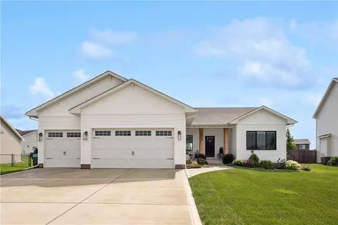 1523 NW Cedar Dr, Ankeny, IA 50023