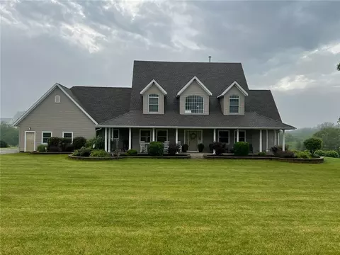 4247 S74 Hwy, Newton, IA 50208