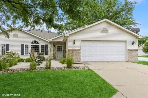 495 S 51st St #7, West Des Moines, IA 50265