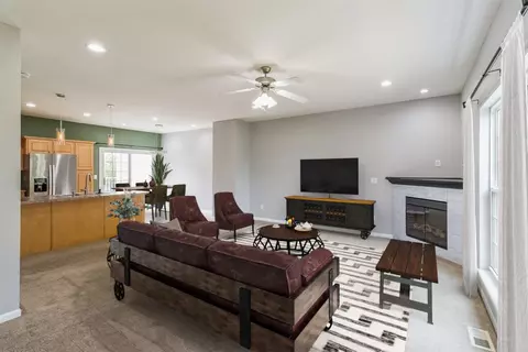 1641 SW White Birch Cir, Ankeny, IA 50023