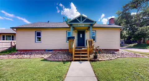 3620 Rollins Ave, Des Moines, IA 50312