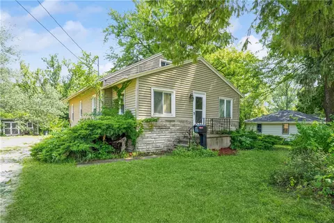 1717 Leland Ave, Des Moines, IA 50315